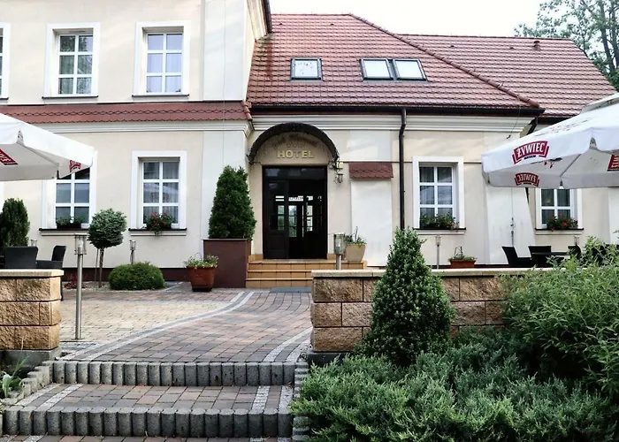 Hotel Pod Filarami 3*